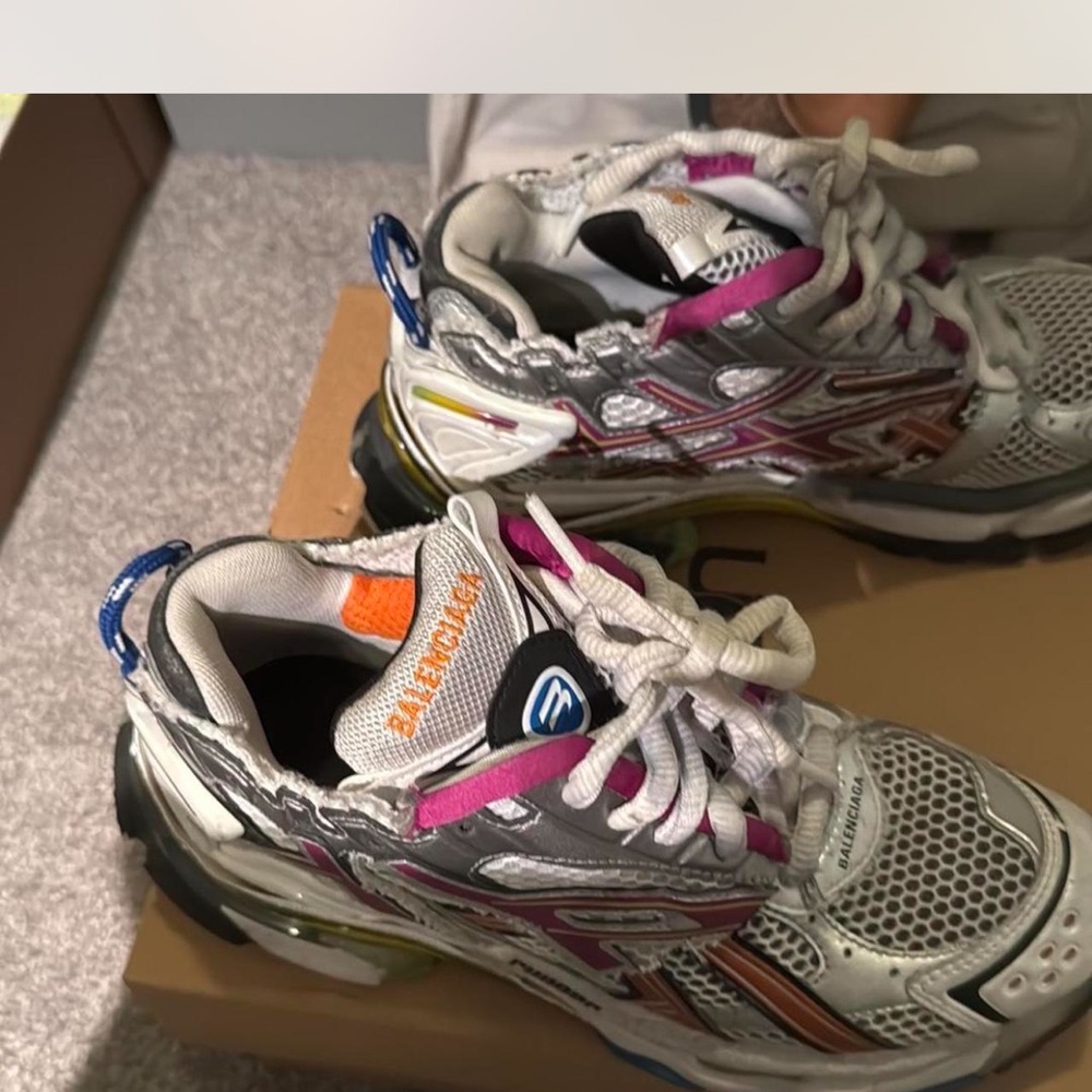 Balenciaga Track Runners - Picture 2 of 5